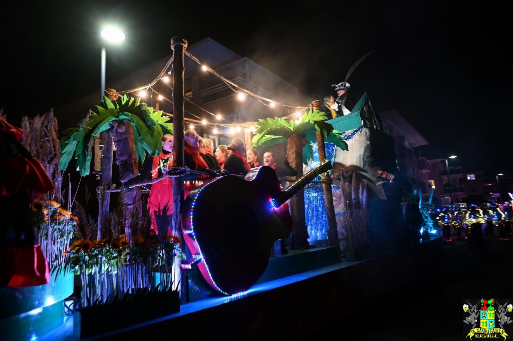 ../Images/Verlichte optocht Noordwijk 2026 012.jpg